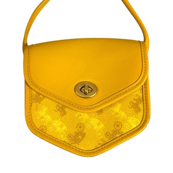 Coach | Limited Edition Turnlock Flap Pouch 15 | Yellow Horse & Carriage - Picture 3 of 16